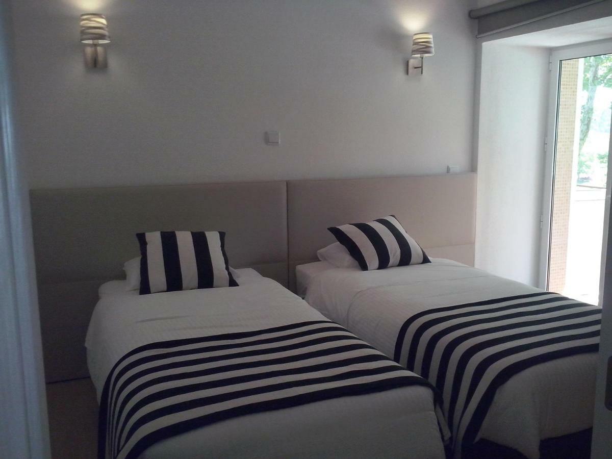 Nas Palhas Deitado Hotel Fatima Exterior photo